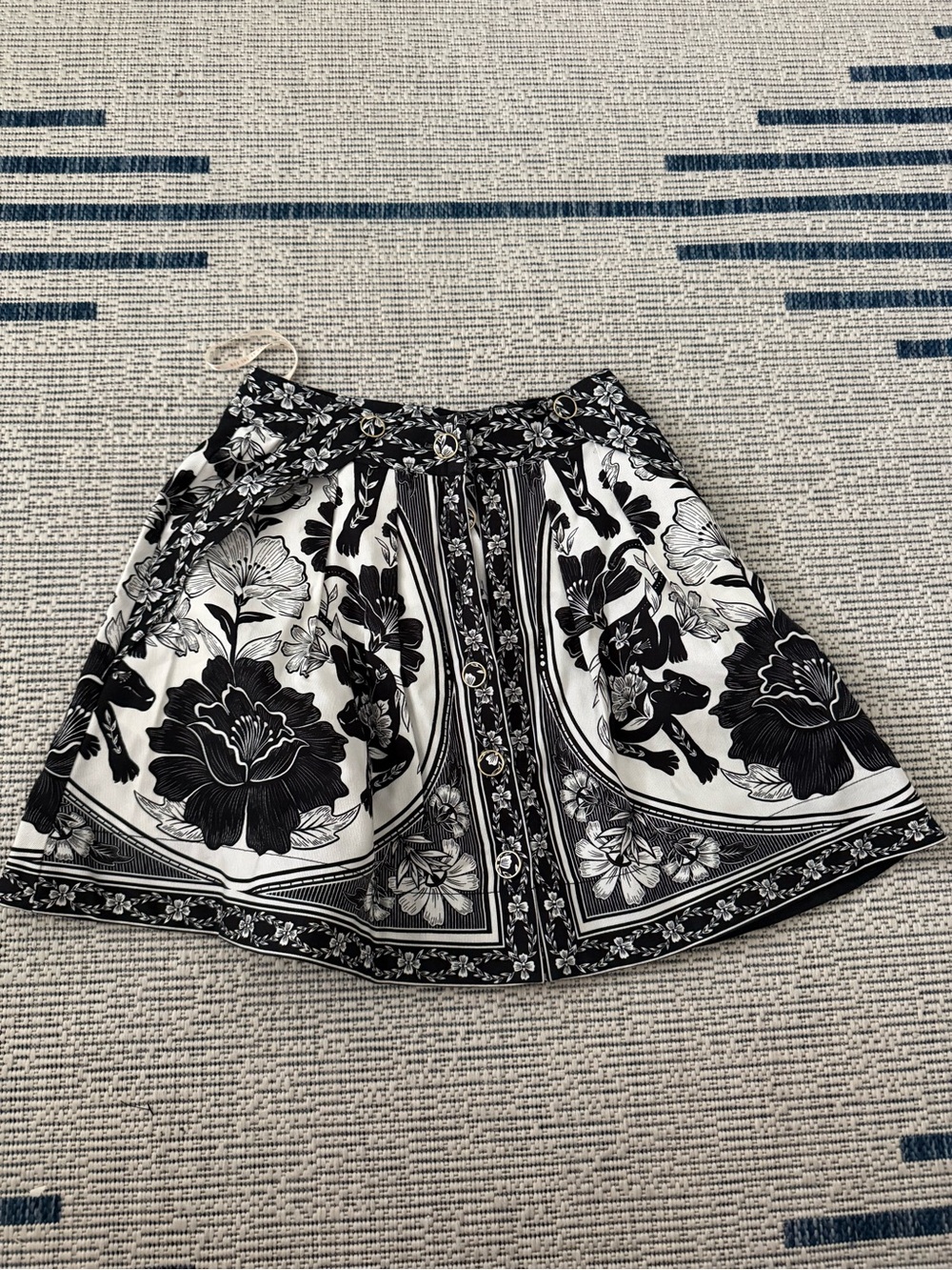 Farm Rio Flower Leopards Off-White Mini Skirt Women's